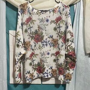 Elegant Floral Women's Blouse